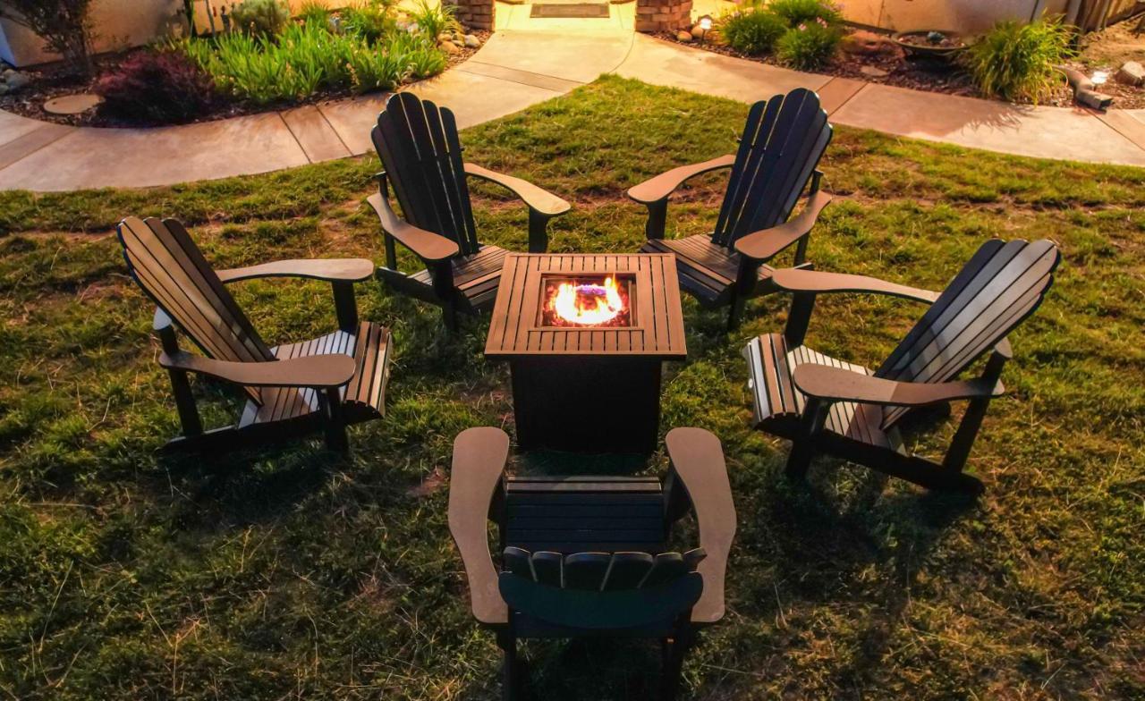 Villa Mountain Majesty With Hot Tub, Pool Table, Generator, Ev Hookup Oakhurst Exterior foto